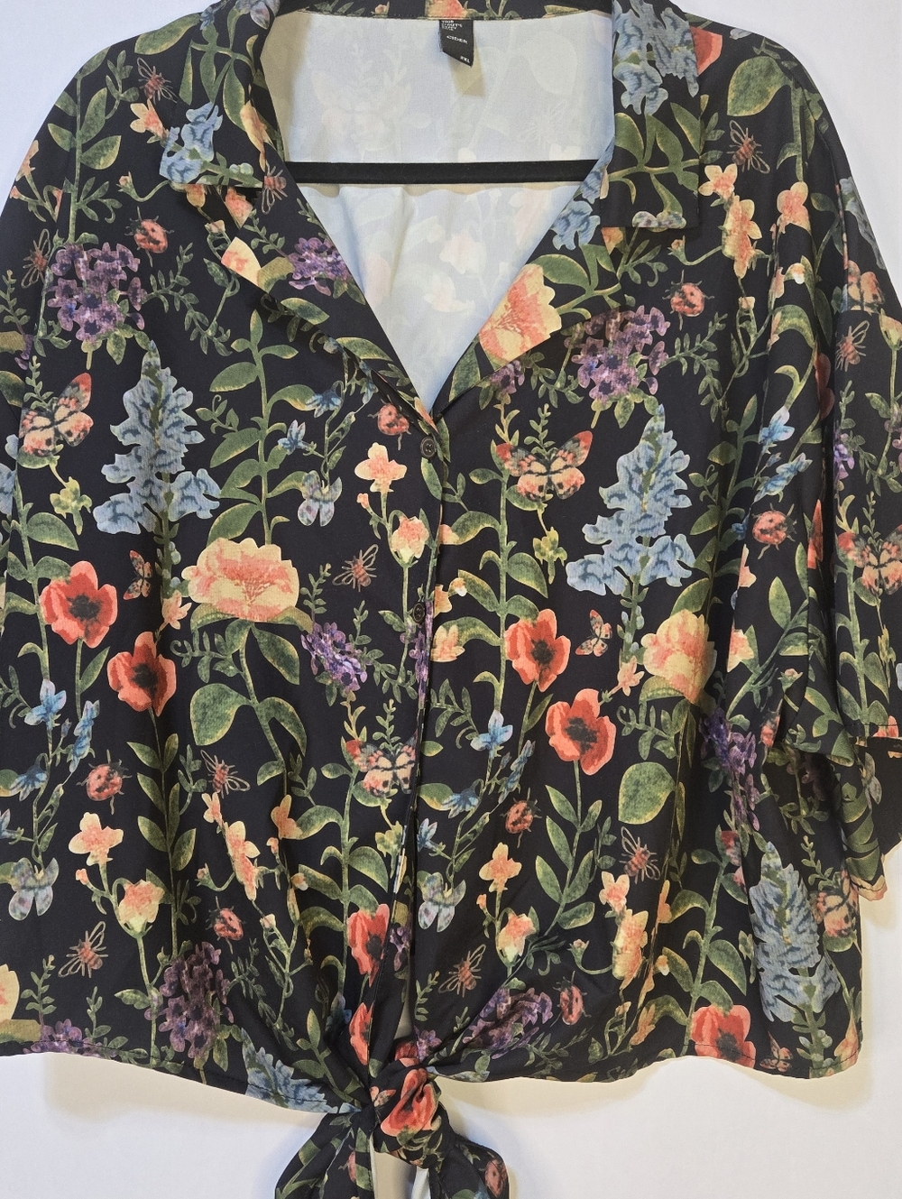 CIDER Women Size 2XL Floral Button Front S/Sl Tie Hem Crop Blouse